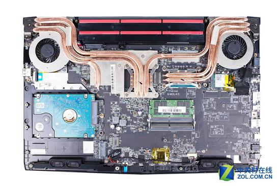 微星GL62M同样存在过时的设计元素