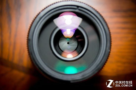 国产镜头厂商有一定技术，而且也在不断进步，但是仍然有一定差距