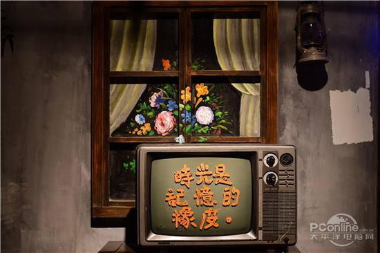 光圈：F2.8 快门：0.01 sec ISO：800