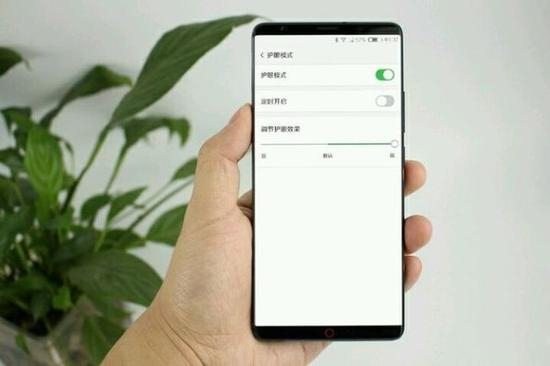 网传努比亚全面屏新机