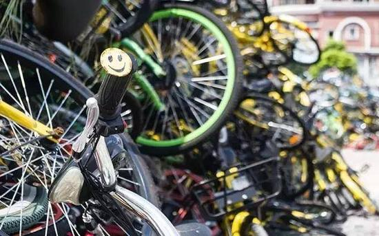 然而，这些完好的车子，就是没人来领。