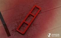 分辨将需要改色的外壳部分拆卸后自行喷涂