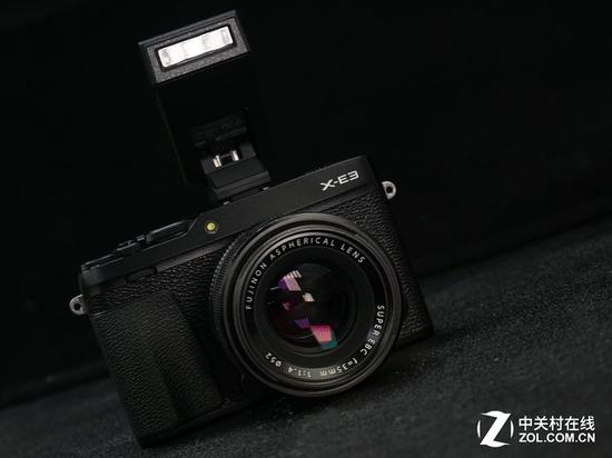 作为中端无反，富士X-E3还是颇具个性的