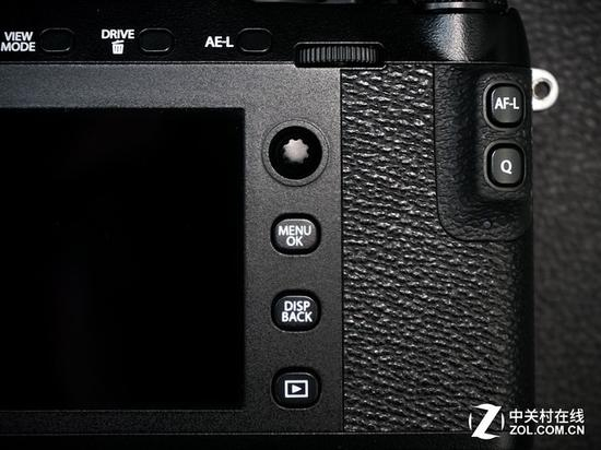 拇指区按键数量减少