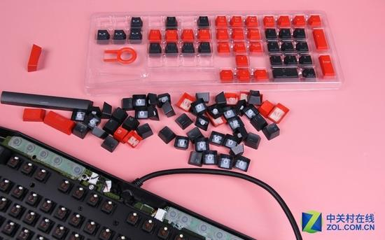 更换提前准备好的键帽