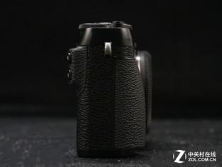 机身侧面，可以看到X-E3的机身还是很薄的