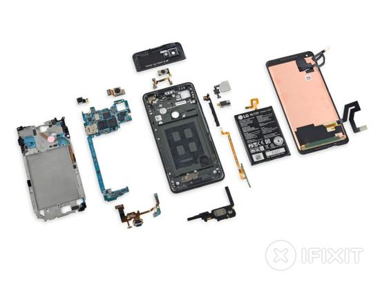 ifixit为Pixel 2 XL打出了6分的可修复性评分（10分为最易修复）。