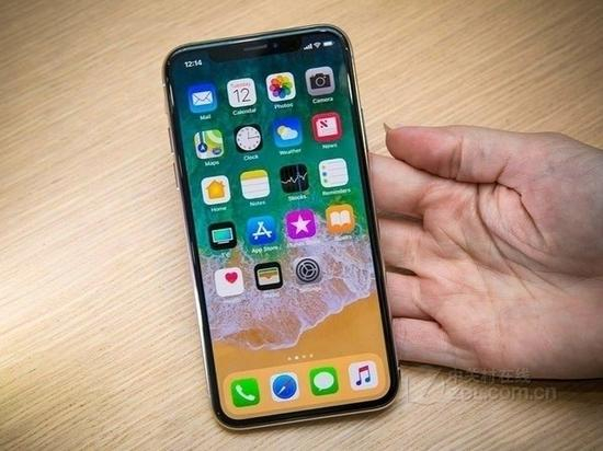 最新一代的iPhone&nbsp;X彻底砍掉了指纹