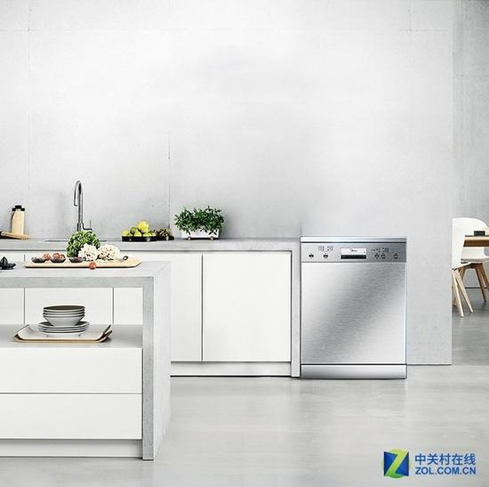 独立式洗碗机的自由度高于嵌入式