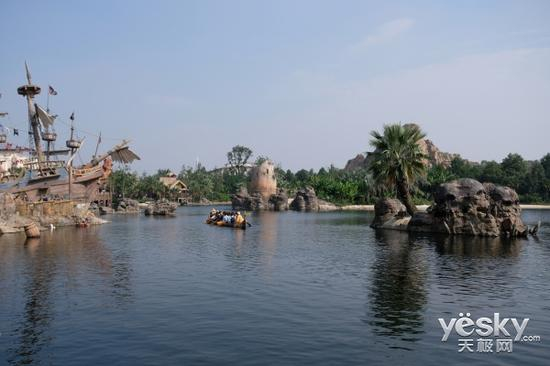 快门速度：1/1900秒 光圈：F4 感光度：ISO200 焦距：23mm 风格：PROVIA