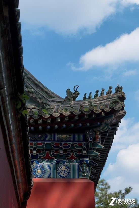 富士X-A10是六款相机中，色彩最好的