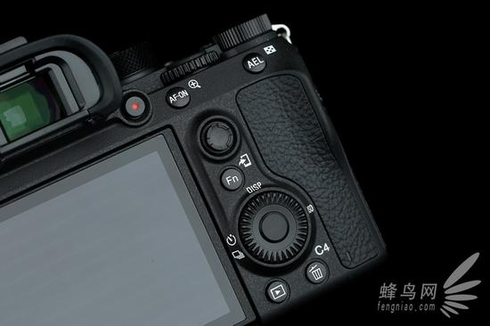 索尼微单™A7RM3机身背部右侧按键布局