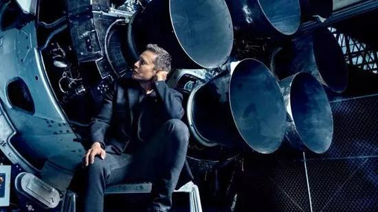 今年秋天，Musk&nbsp;在加州霍桑市的 SpaceX