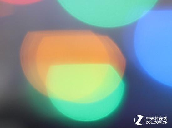 边缘部分还是能看到很明显的口径蚀