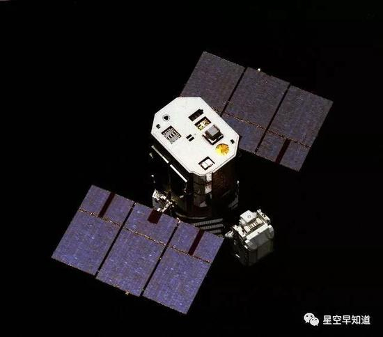 更加靠近，SMM卫星&nbsp;来源：NASA