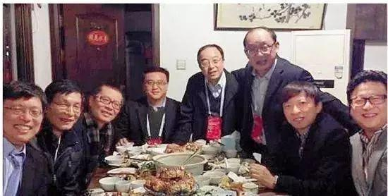 2014年乌镇世界互联网大会，丁磊攒局