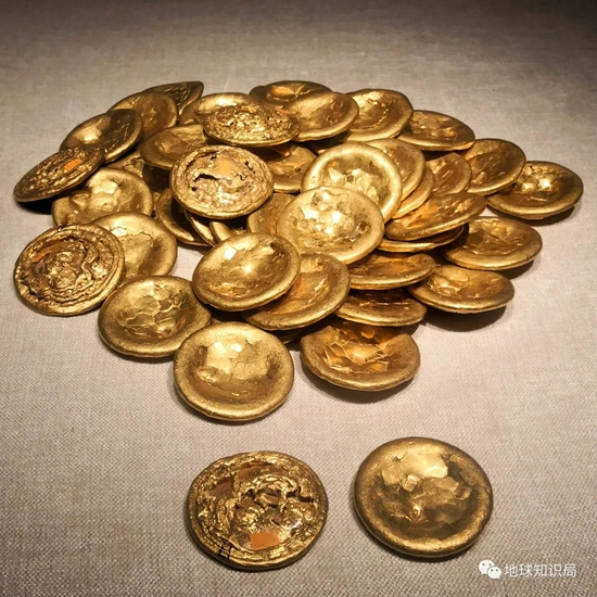 汉代金饼，图：feizhoumiao / 图虫