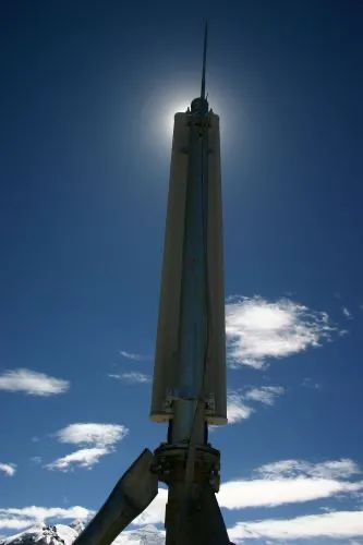 2007年，中国移动在珠穆朗玛峰建成了基站。