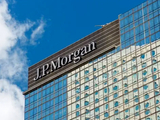 摩根大通戴蒙表示未来几年将继续出任CEO，福布斯估计其身家约28亿美元