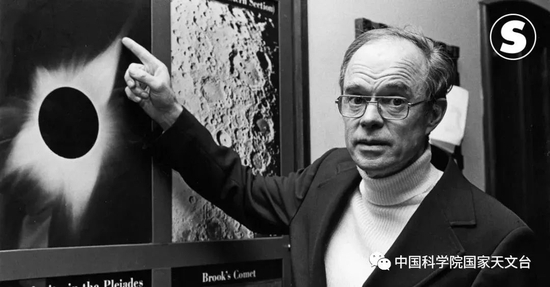 　　图3。 左：帕克关于太阳日冕和太阳风的宣传照；右：美国NASA的STEREO卫星观测到的太阳风（图源：网络）