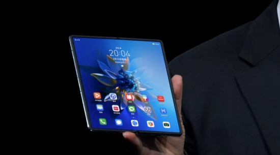华为Mate X2，图源华为发布会