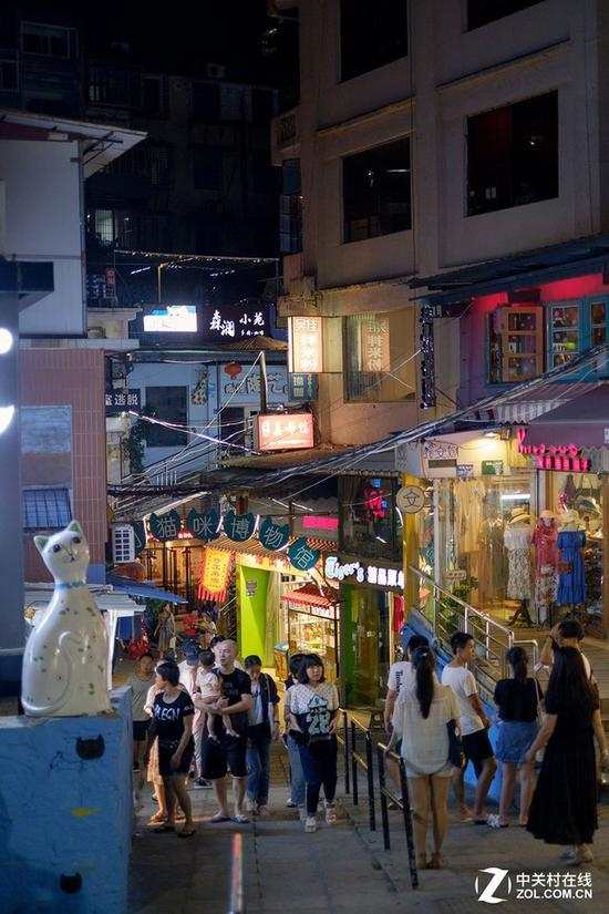 相机在乐趣和画质上的优势，仍吸引着喜欢摄影的人