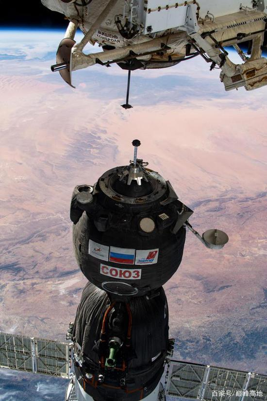 联盟MS-17载人飞船对接微型实验舱2