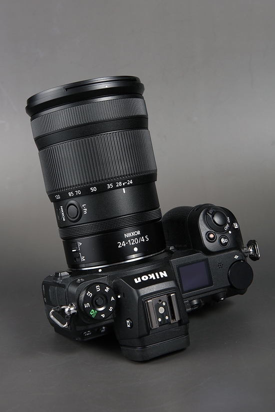 尼克尔 Z 24-120mm f/4 S