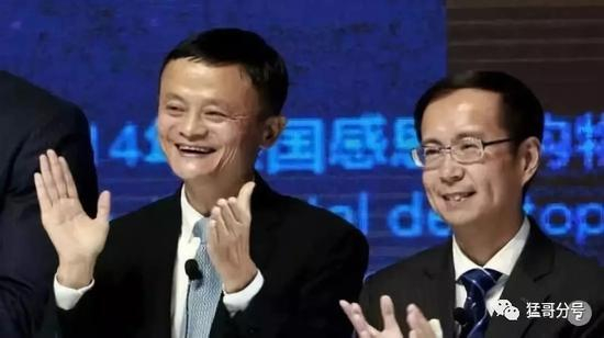 马云和张勇 （图来自网络）