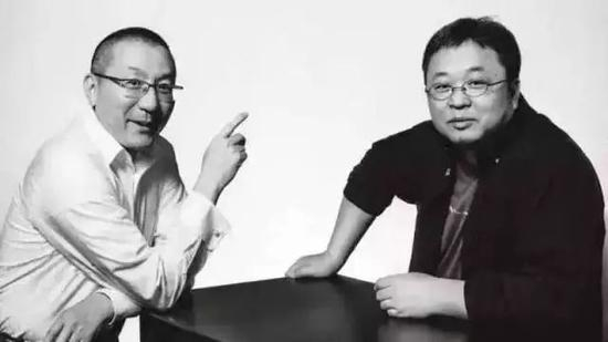 ▲钱晨与罗永浩在一起