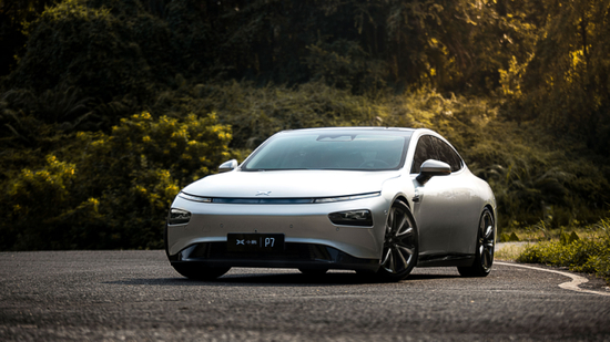 小鹏P7（来源：小鹏汽车）