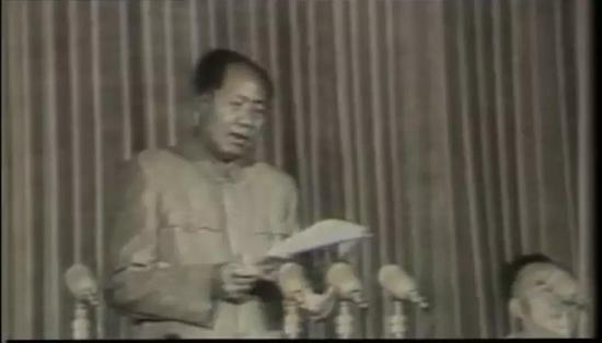 1958年6月21日 毛泽东在军委扩大会议上发言 倡议搞原子弹（图片来源：央视网）