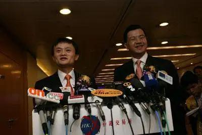 马云和卫哲&nbsp; 来源 / 网络