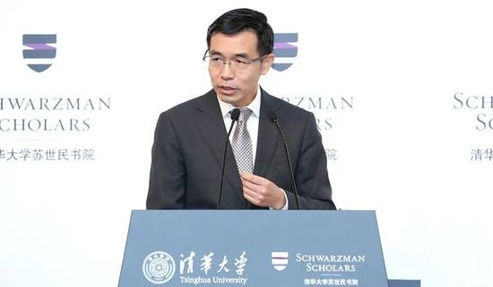 ▲汤晓鸥教授