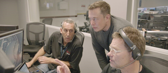 马斯克在工作中