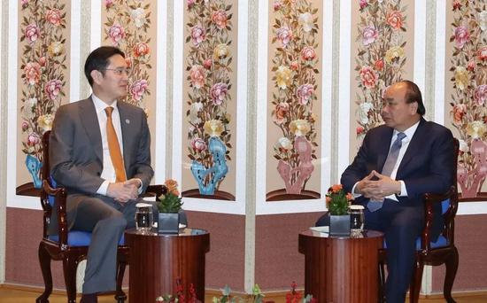 李在镕和阮福春（图源：韩联社）