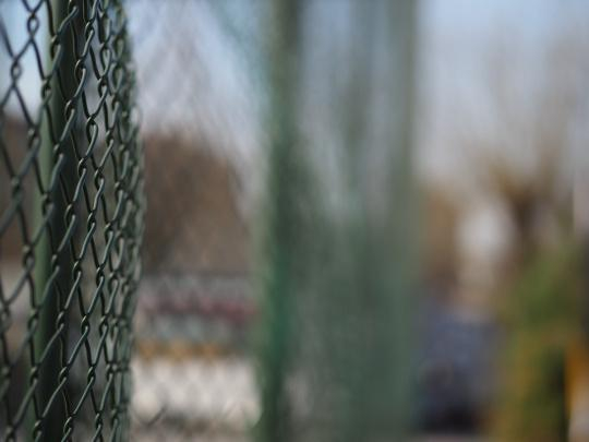 全开铁网虚化效果