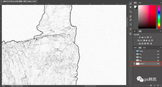 点击滤镜——风格化——查找边缘；边缘线以黑色显示出来