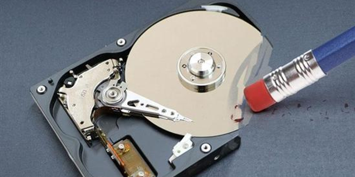 东芝突发2 5寸万转新硬盘 最大容量2 4tb 手机新浪网