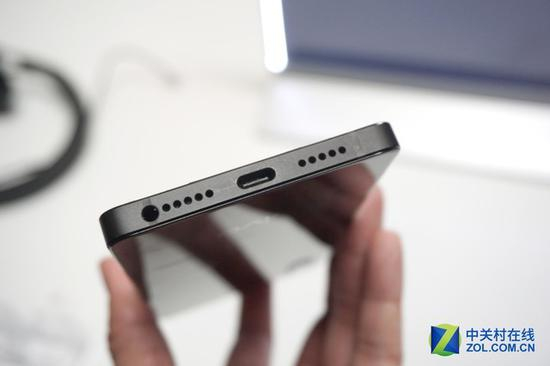 vivo&nbsp;APEX底部