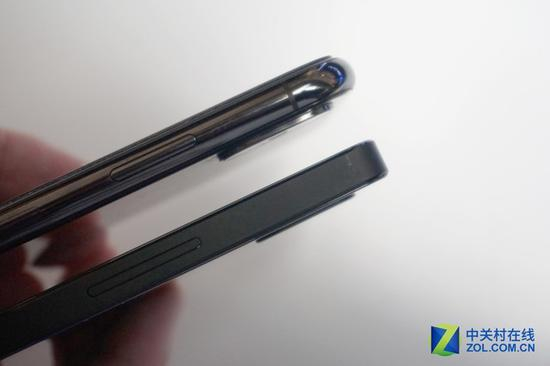 iPhoneX和vivo&nbsp;APEX右侧对比