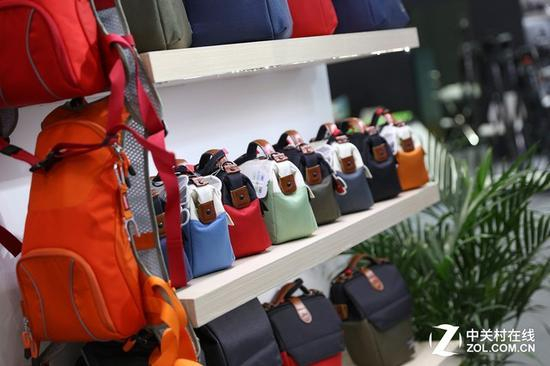 小心高仿摄影包赚取差价