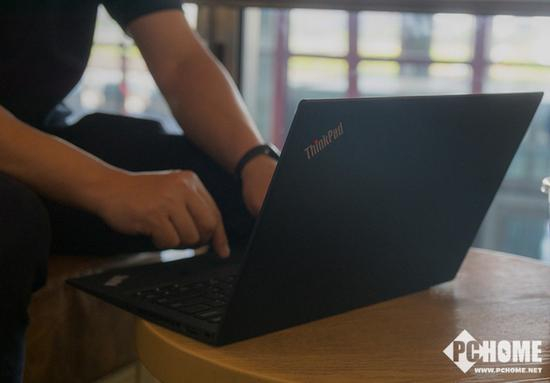 ThinkPad X1 Carbon 2017