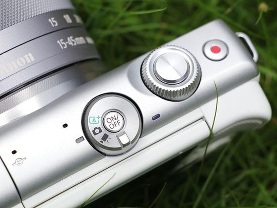 顶部的智能自动模式切换键