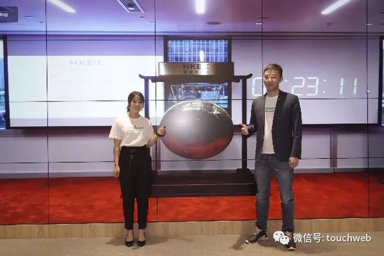 右边为兑吧创始人&董事长陈晓亮