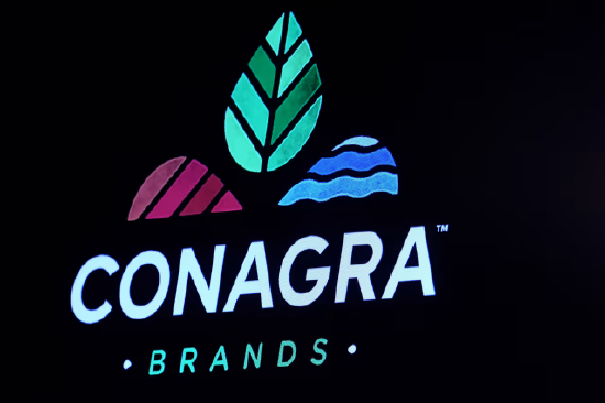 Conagra品牌公司公布财年第一季度销售额下降，但利润有所上升。