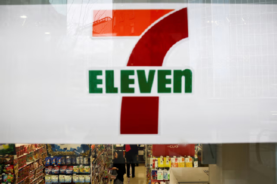 柒‑伊控股（Seven & i）发布二季度财报，海外便利店业务盈利能力强劲，北美业务受益于汽油价格上涨。