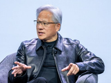 英伟达CEO黄仁勋：会对开发不安全AI软件的客户断供芯片