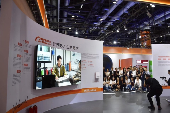 　　阿里巴巴国际站要成为开在商家家门口的“数字化出海口” 图片来源：青春/澎湃影像-7004454115333963783