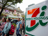 7‑11母公司公布季度利润下滑，维持本财年营收与利润预期